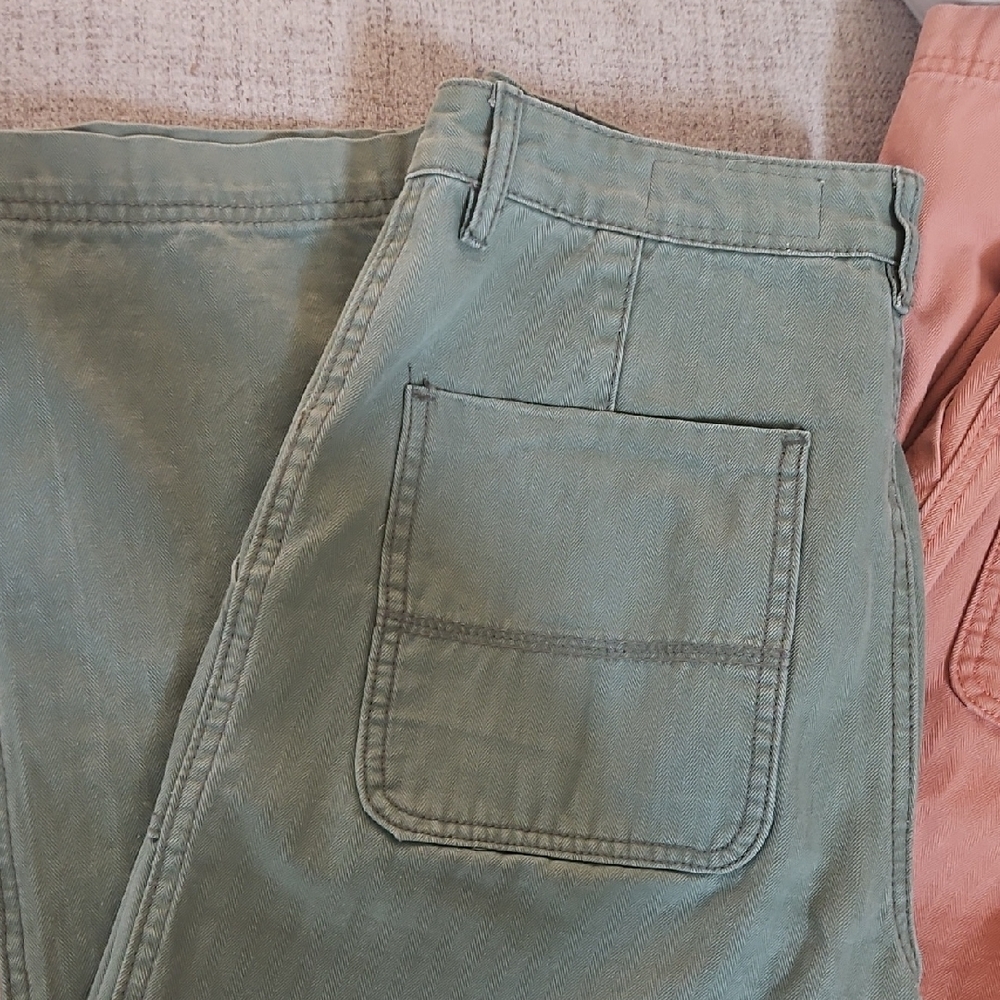 Wish List Jeans in olive